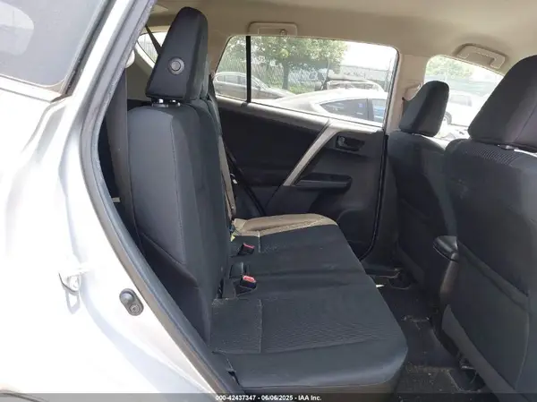 2T3ZFREV5JW491225 2018 TOYOTA RAV 4 - Image 8