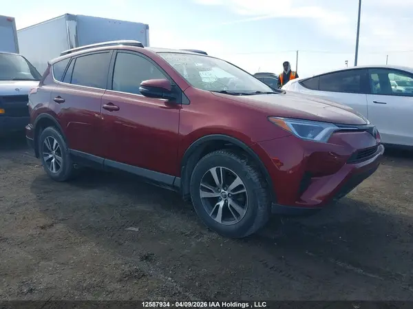 2T3ZFREV5JW493394 2018 TOYOTA RAV 4 - Image 1