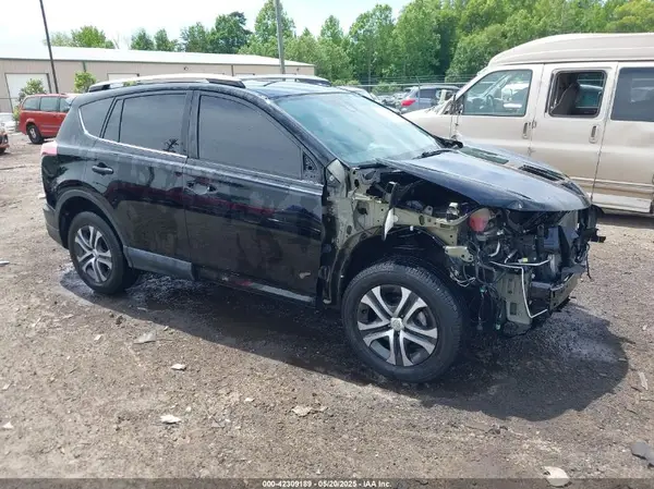2T3ZFREV5JW504555 2018 TOYOTA RAV 4 - Image 1