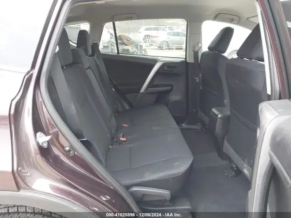 2T3ZFREV6GW302462 2016 TOYOTA RAV 4 - Image 8