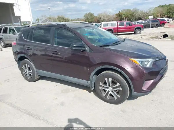 2T3ZFREV6GW307032 2016 TOYOTA RAV 4 - Image 1