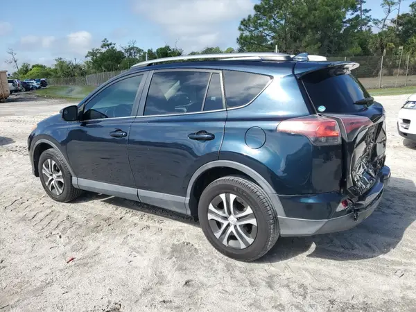 2T3ZFREV6HW312846 2017 TOYOTA RAV 4 - Image 2