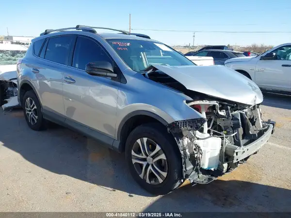2T3ZFREV6HW331736 2017 TOYOTA RAV 4 - Image 1