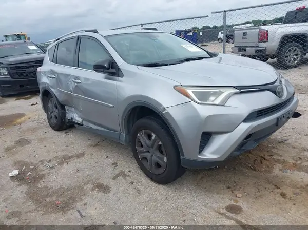 2T3ZFREV6HW340890 2017 TOYOTA RAV 4 - Image 1