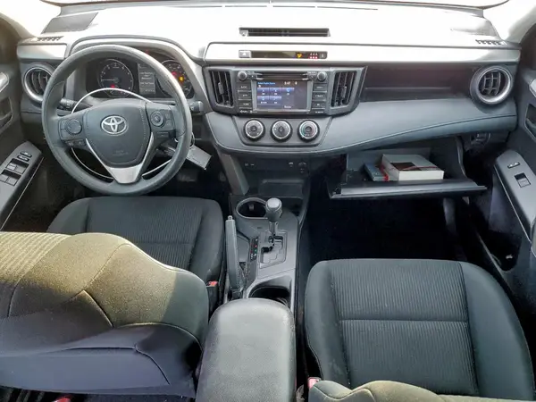 2T3ZFREV6HW367183 2017 TOYOTA RAV 4 - Image 8