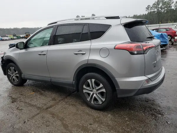 2T3ZFREV6HW401056 2017 TOYOTA RAV 4 - Image 2