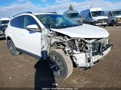 2T3ZFREV6JW410040 2018 TOYOTA RAV 4