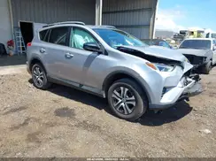 2T3ZFREV6JW421099 2018 TOYOTA RAV 4