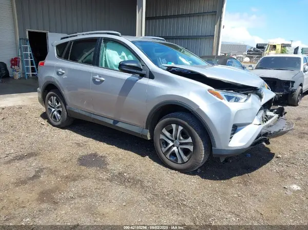 2T3ZFREV6JW421099 2018 TOYOTA RAV 4 - Image 1
