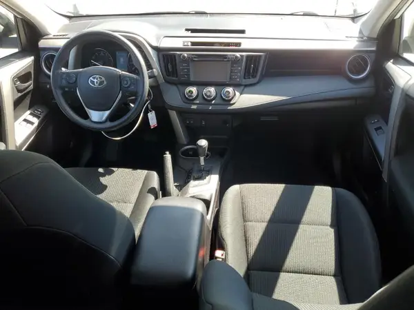 2T3ZFREV6JW442549 2018 TOYOTA RAV 4 - Image 8