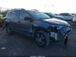 2T3ZFREV6JW452370 2018 TOYOTA RAV 4