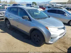 2T3ZFREV6JW461697 2018 TOYOTA RAV 4