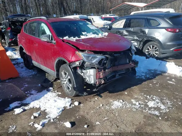 2T3ZFREV6JW483845 2018 TOYOTA RAV 4 - Image 1