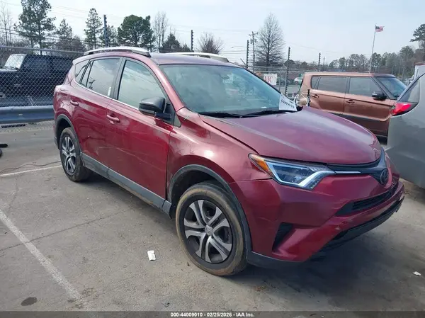 2T3ZFREV6JW507013 2018 TOYOTA RAV 4 - Image 1