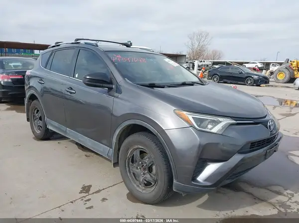 2T3ZFREV7GW239727 2016 TOYOTA RAV 4 - Image 1