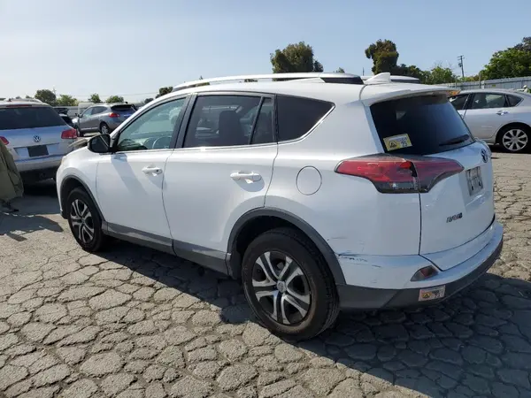 2T3ZFREV7GW240814 2016 TOYOTA RAV 4 - Image 2