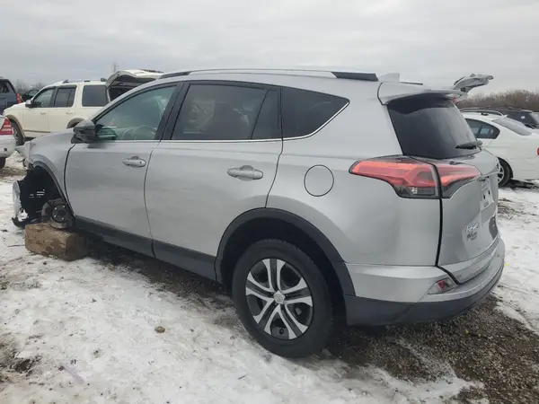 2T3ZFREV7GW244782 2016 TOYOTA RAV 4 - Image 2