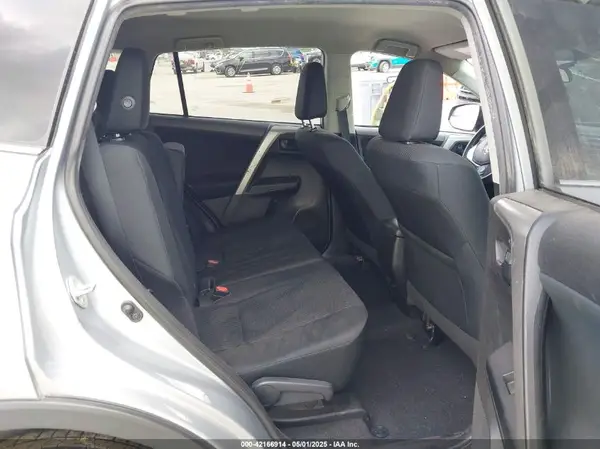 2T3ZFREV7GW266393 2016 TOYOTA RAV 4 - Image 8