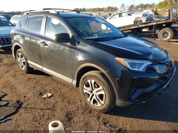 2T3ZFREV7GW298244 2016 TOYOTA RAV 4 - Image 1