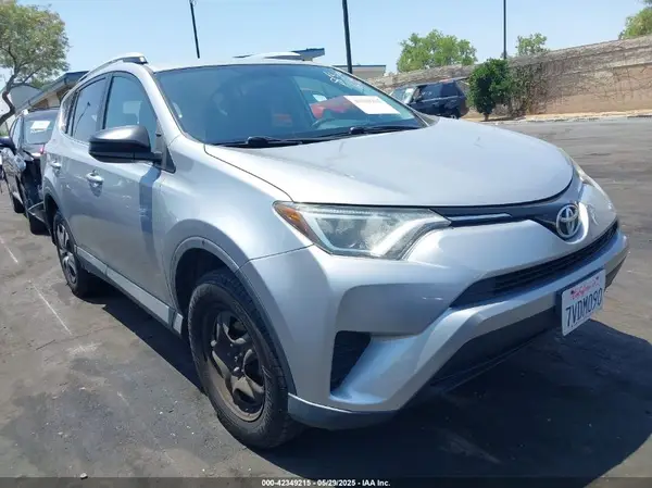 2T3ZFREV7GW312028 2016 TOYOTA RAV 4 - Image 1