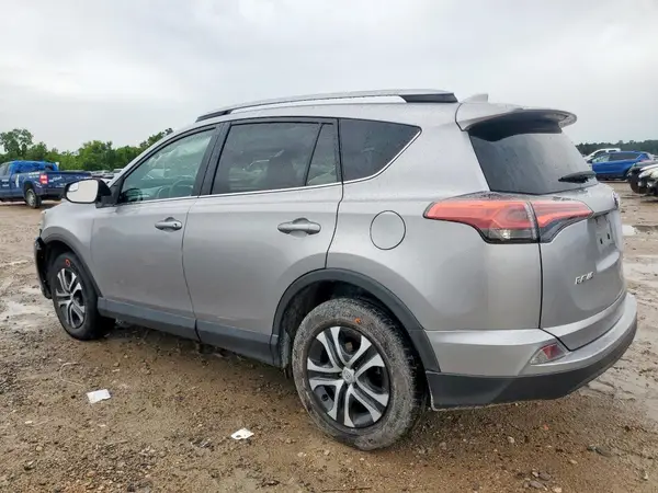 2T3ZFREV7HW330272 2017 TOYOTA RAV 4 - Image 2