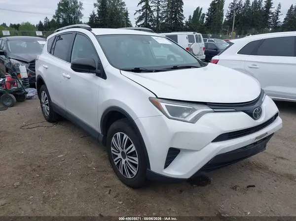 2T3ZFREV7HW357245 2017 TOYOTA RAV 4 - Image 1
