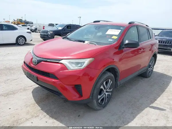 2T3ZFREV7HW378306 2017 TOYOTA RAV 4 - Image 2