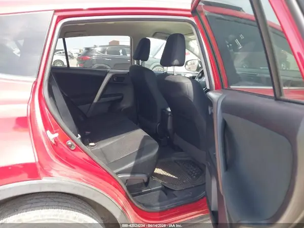2T3ZFREV7HW378306 2017 TOYOTA RAV 4 - Image 8
