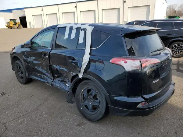 2T3ZFREV7HW395560 2017 TOYOTA RAV 4 - Image 2