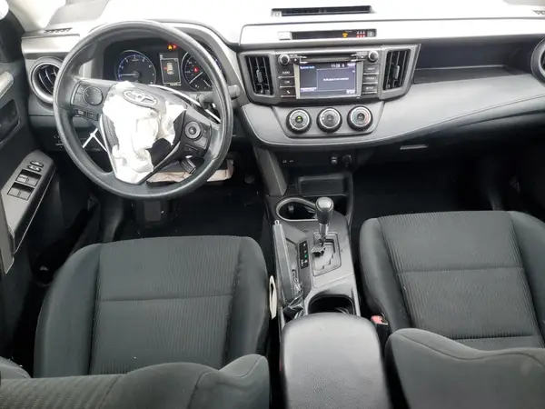 2T3ZFREV7HW401860 2017 TOYOTA RAV 4 - Image 8