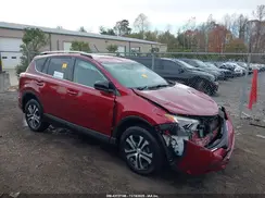2T3ZFREV7JW438557 2018 TOYOTA RAV 4