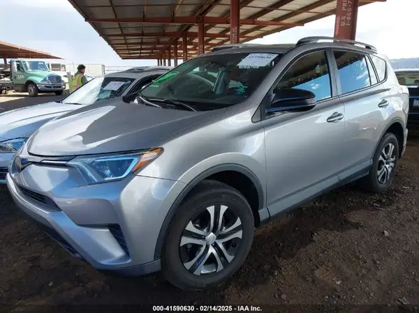 2T3ZFREV7JW461207 2018 TOYOTA RAV 4 - Image 2