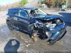 2T3ZFREV7JW463118 2018 TOYOTA RAV 4