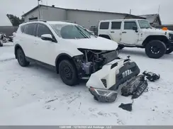 2T3ZFREV7JW502516 2018 TOYOTA RAV 4