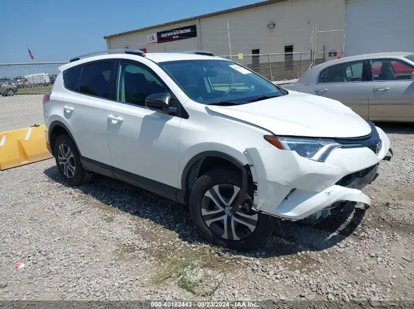 2T3ZFREV8GW294669 2016 TOYOTA RAV 4 - Image 1