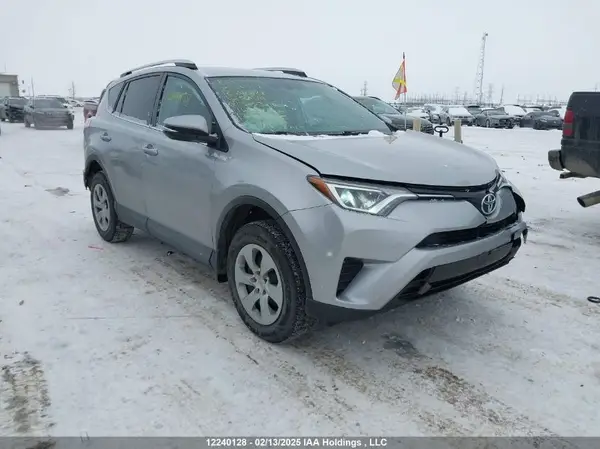 2T3ZFREV8GW300387 2016 TOYOTA RAV 4 - Image 1