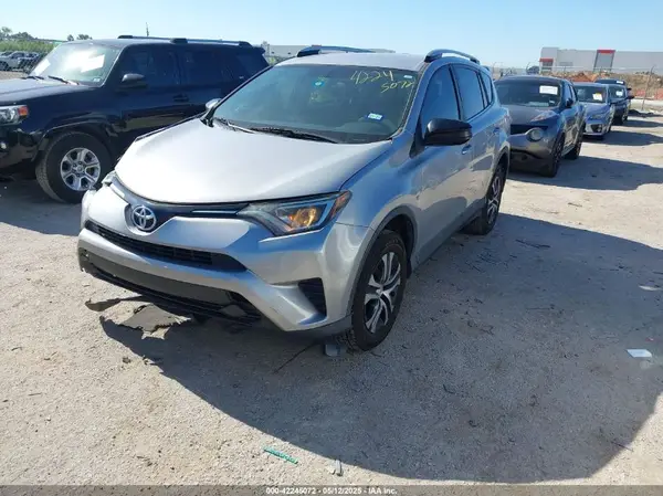 2T3ZFREV8GW308618 2016 TOYOTA RAV 4 - Image 2