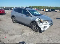 2T3ZFREV8HW317210 2017 TOYOTA RAV 4