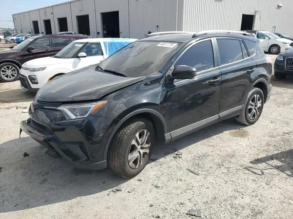 2T3ZFREV8HW322861 2017 TOYOTA RAV 4 - Image 1