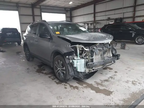 2T3ZFREV8HW339692 2017 TOYOTA RAV 4 - Image 1