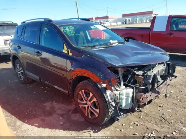 2T3ZFREV8HW340020 2017 TOYOTA RAV 4 - Image 1
