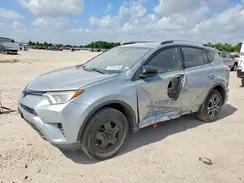 2T3ZFREV8HW342110 2017 TOYOTA RAV 4
