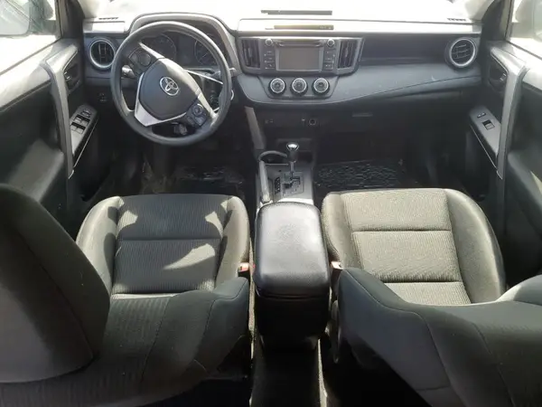 2T3ZFREV8HW359263 2017 TOYOTA RAV 4 - Image 8