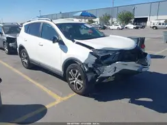 2T3ZFREV8HW369260 2017 TOYOTA RAV 4