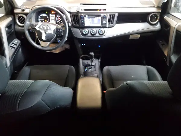 2T3ZFREV8HW372580 2017 TOYOTA RAV 4 - Image 8
