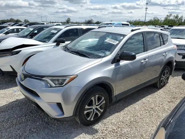 2T3ZFREV8HW387435 2017 TOYOTA RAV 4 - Image 1