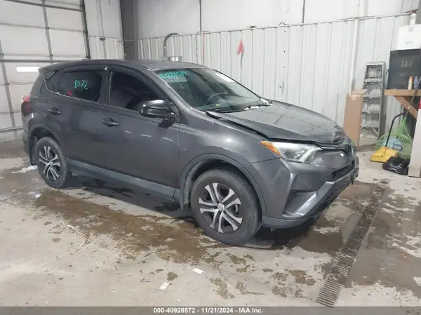 2T3ZFREV8JW416843 2018 TOYOTA RAV 4 - Image 1