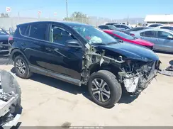 2T3ZFREV8JW435067 2018 TOYOTA RAV 4