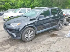 2T3ZFREV8JW435795 2018 TOYOTA RAV 4