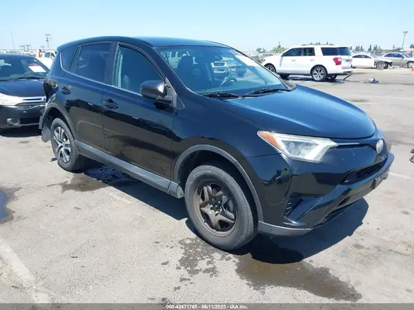 2T3ZFREV8JW437238 2018 TOYOTA RAV 4 - Image 1